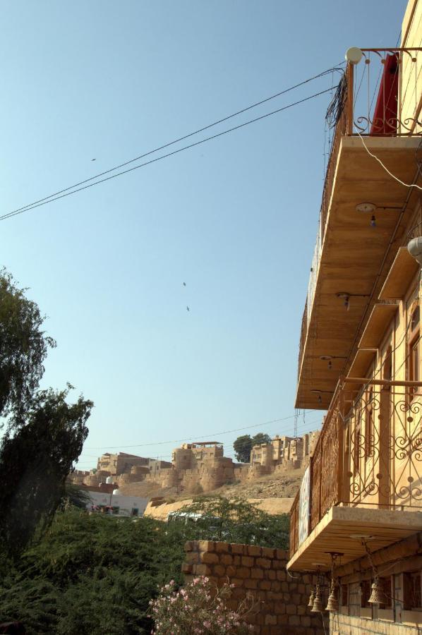 Crazy Camel Hotel &Safari Jaisalmer Esterno foto