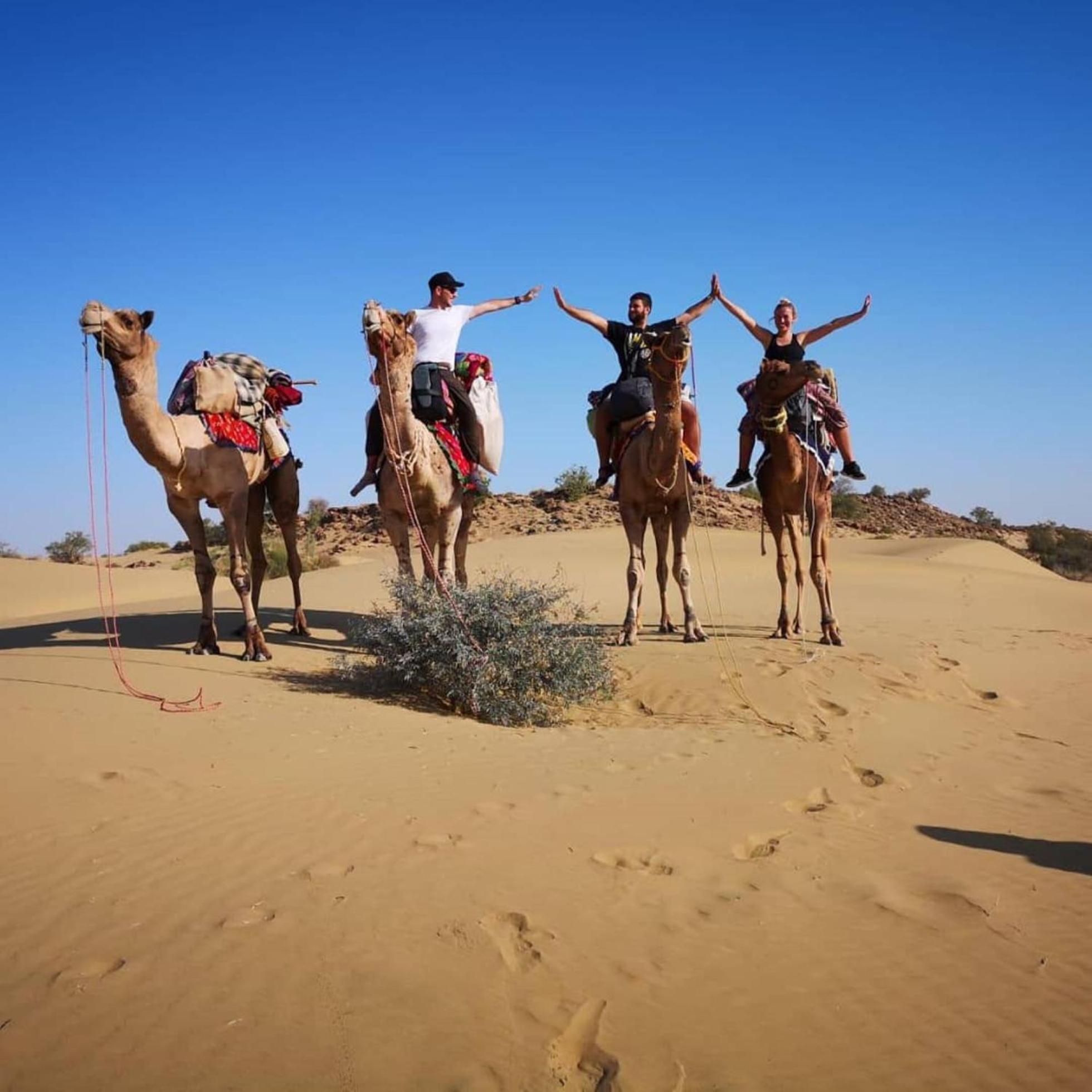 Crazy Camel Hotel &Safari Jaisalmer Esterno foto